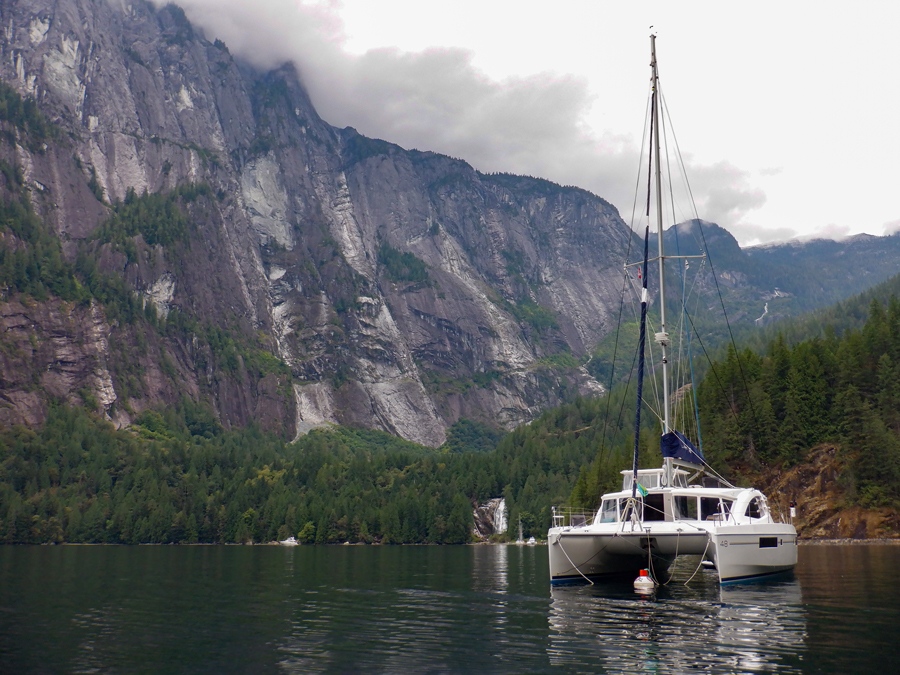 laura-marie-at-anchor-3
